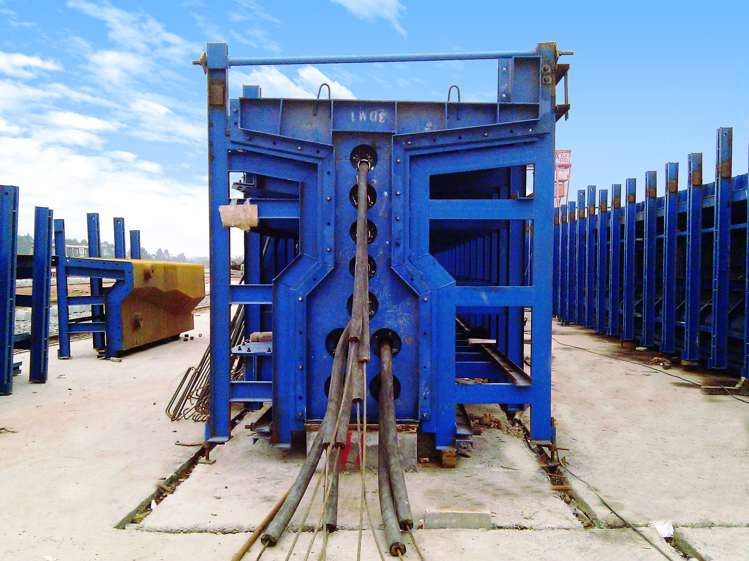 Precast T Beam Mold for Highway Bridge Construction – Hydraulic Opening, Custom Length up to 40m